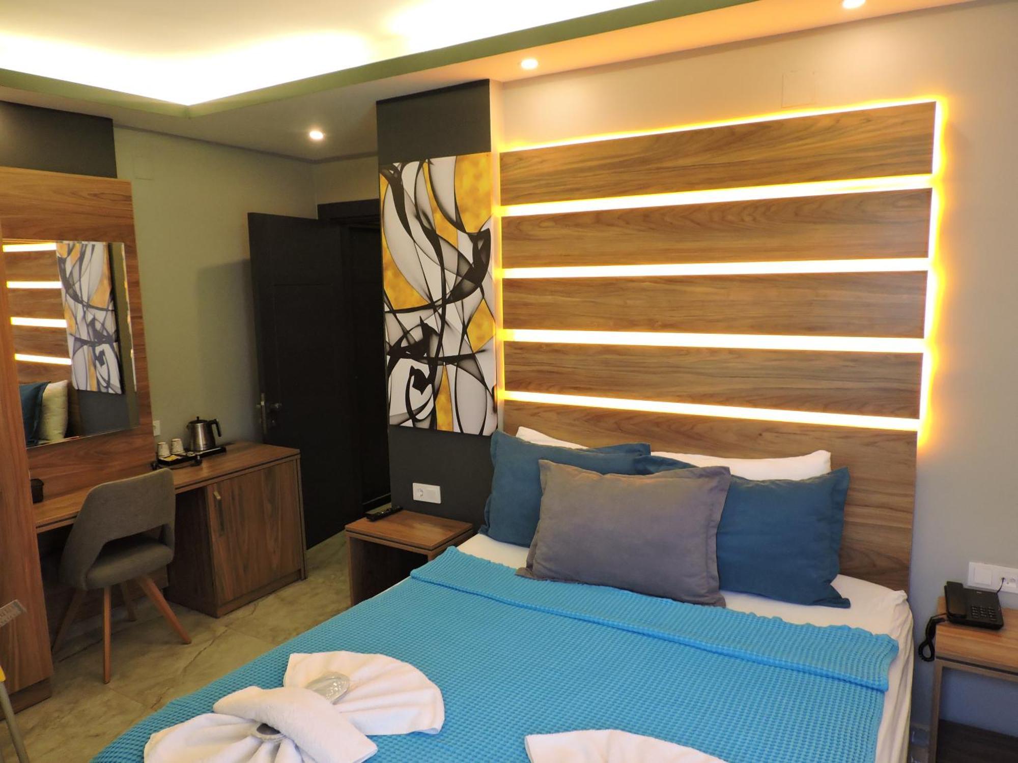 Basar Hotel Erdemli エクステリア 写真