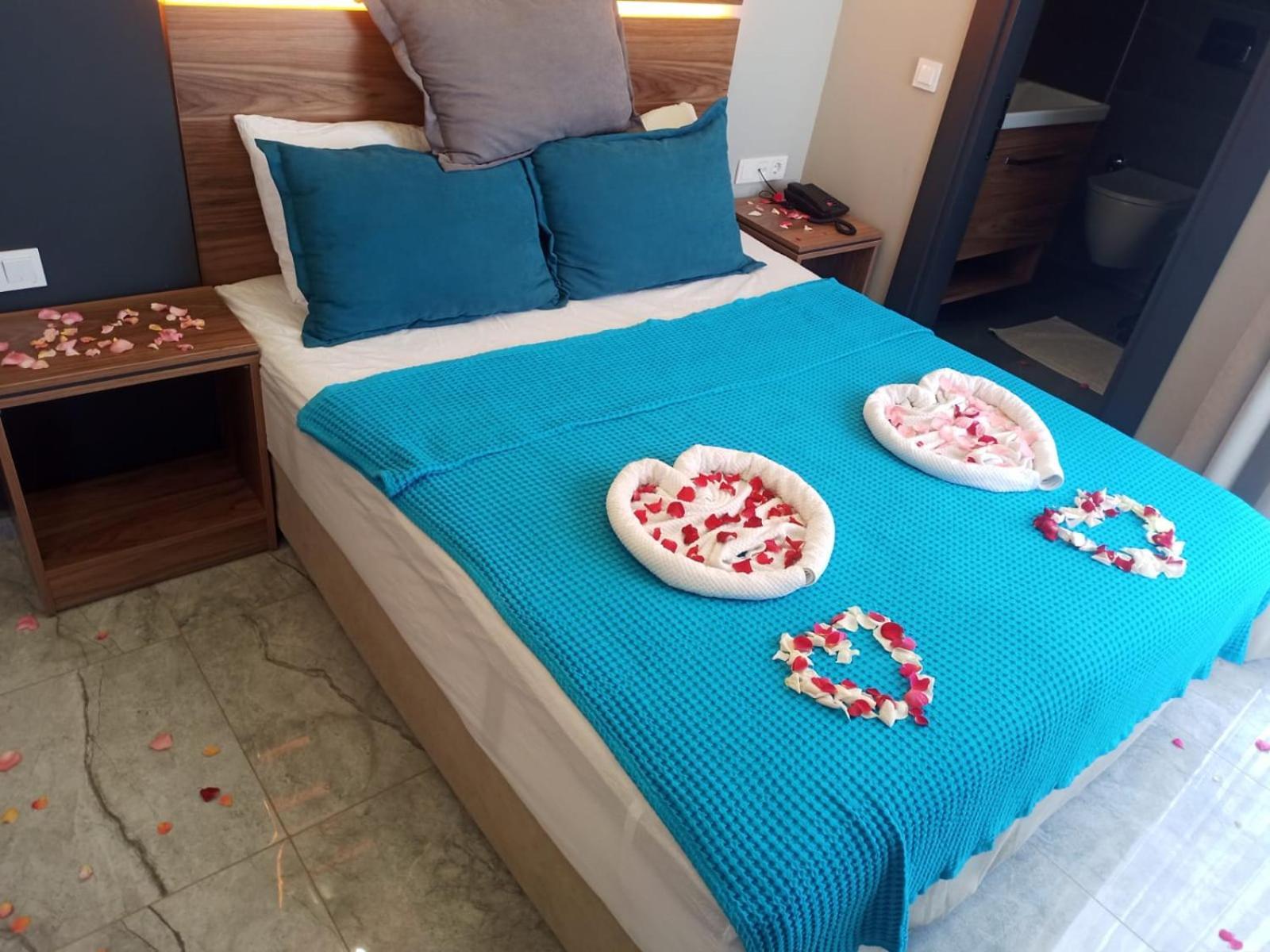 Basar Hotel Erdemli エクステリア 写真