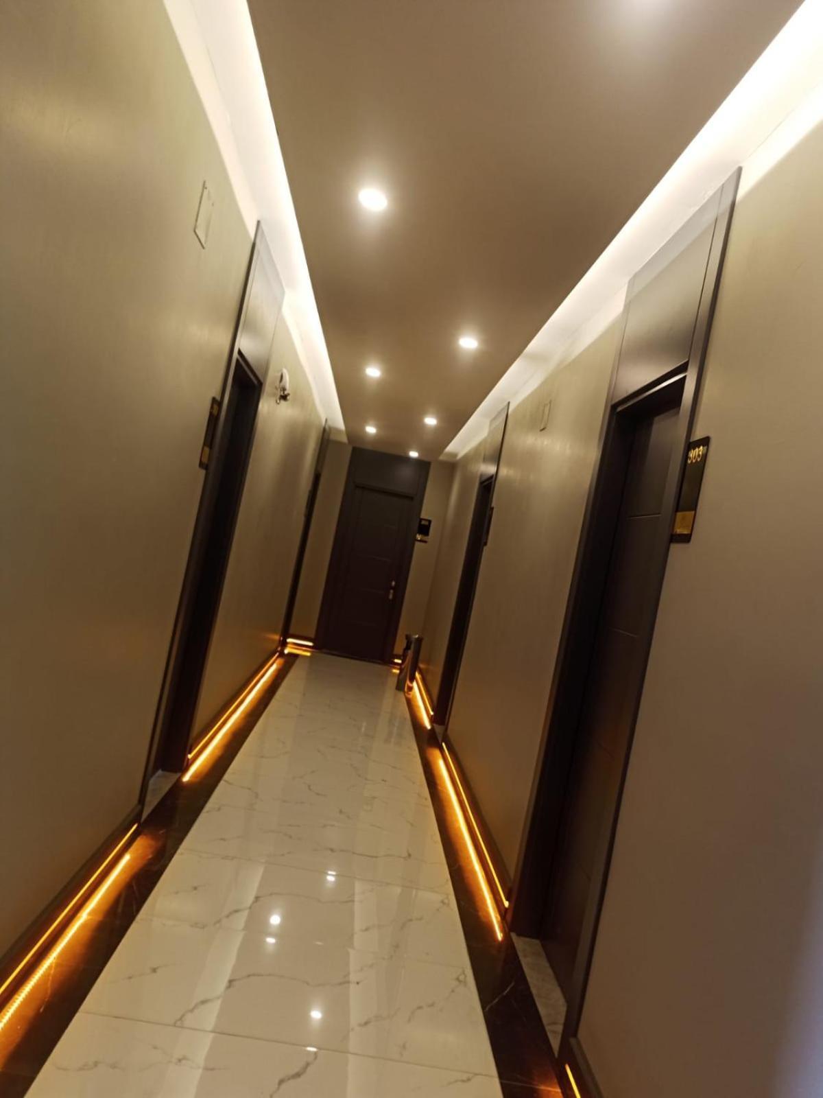 Basar Hotel Erdemli エクステリア 写真